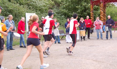 schlagzeugunterricht , trommelkurse, schlagzeug lernen, ferienkurse, trommelworkshops, drums, percussion, schlgzeugschule, trommelunterricht, trommelgruppen, ferienaktionen, leichlingen, leverkusen, langenfeld, wermelskirchen, Kinder, jugendliche, erwachsene,  schlagzeug, conga, djembe, cajon, bongos, rhythmus, unterricht, afrikanisches trommeln, bodypercussion
